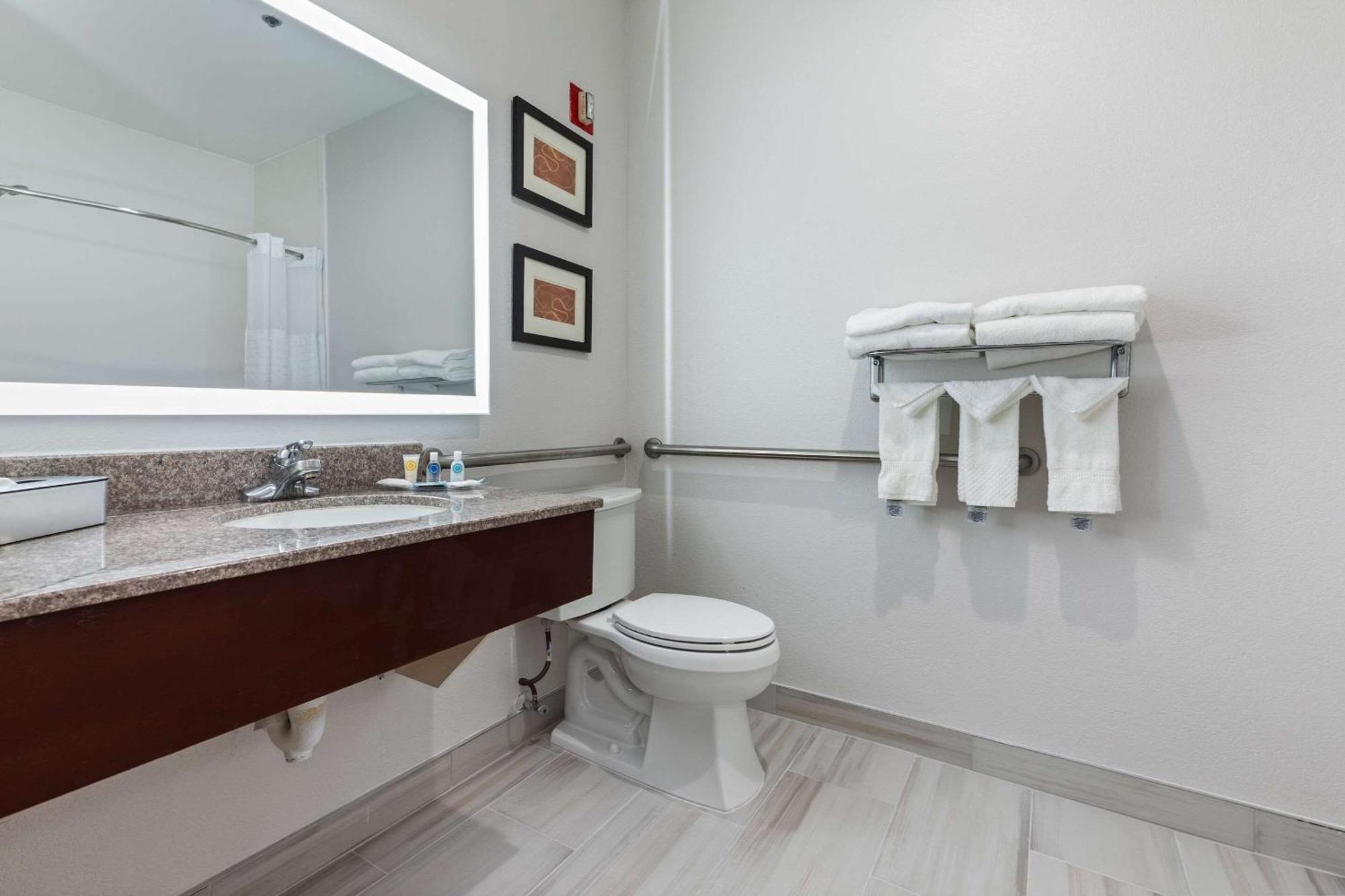 Comfort Suites Lombard - Addison Exteriér fotografie