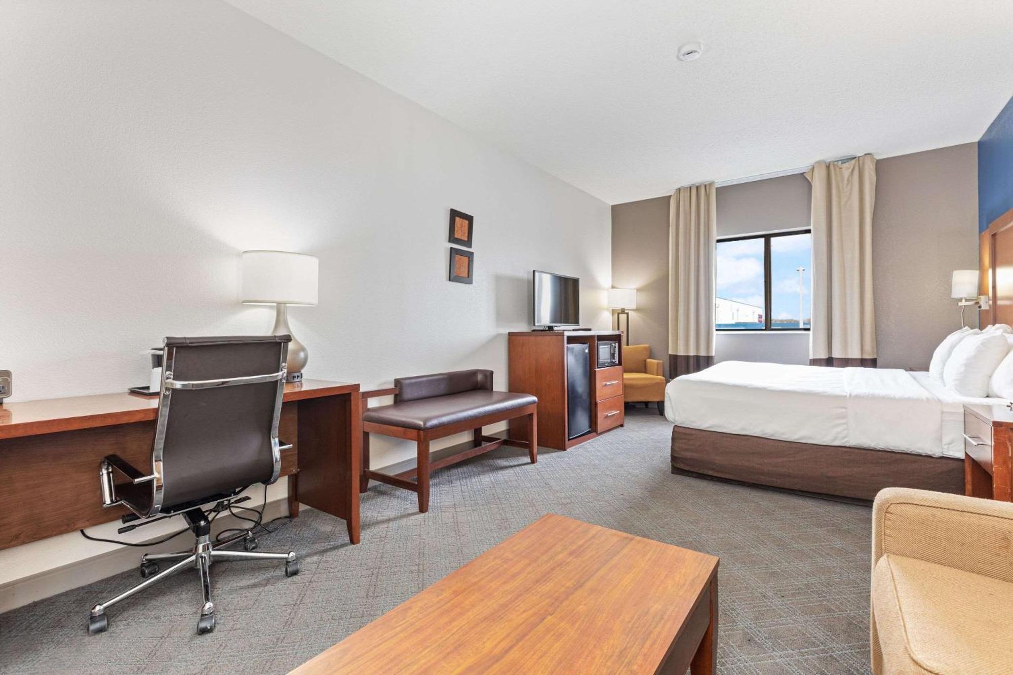 Comfort Suites Lombard - Addison Exteriér fotografie