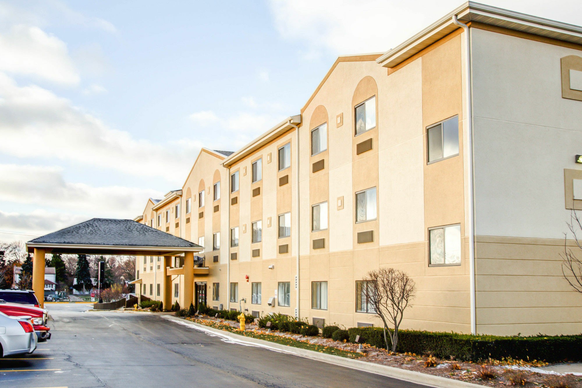 Comfort Suites Lombard - Addison Exteriér fotografie